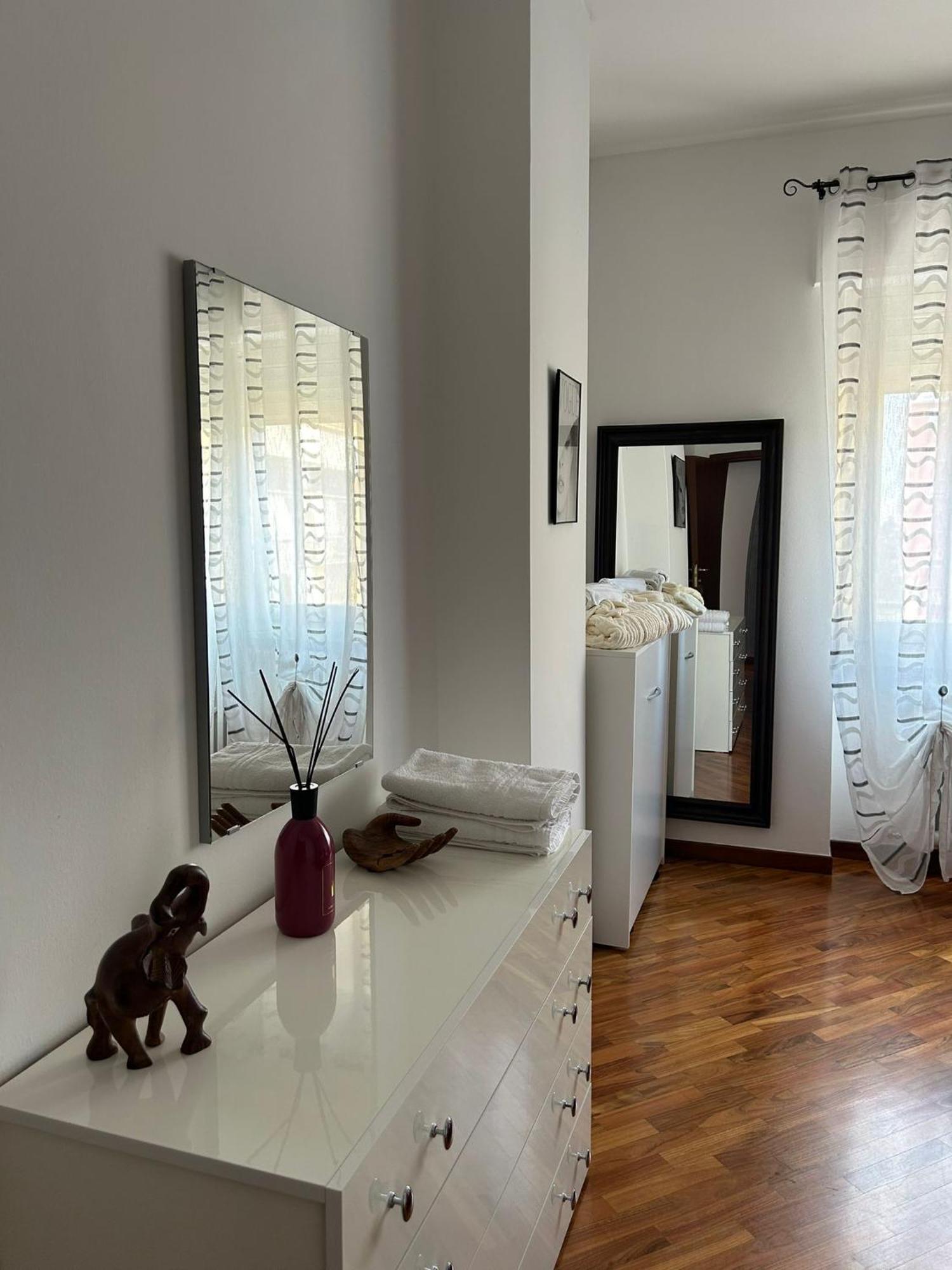 דירות לימביאטה La Casa Di Ambra מראה חיצוני תמונה